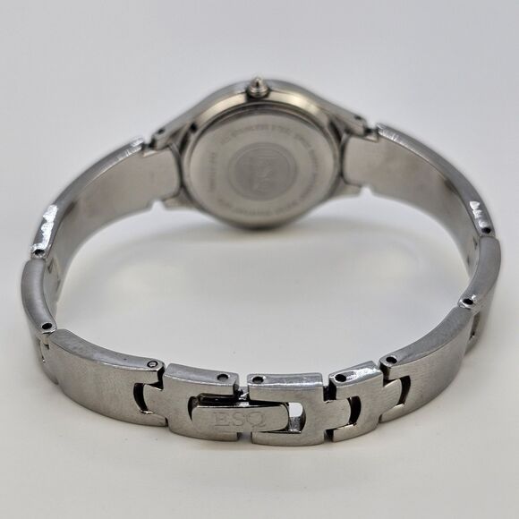 ESQ By Movado‎ Swiss Women’s Watch 25MM Black Dial Gray Bracelet 6" New Battery - Picture 8 of 12